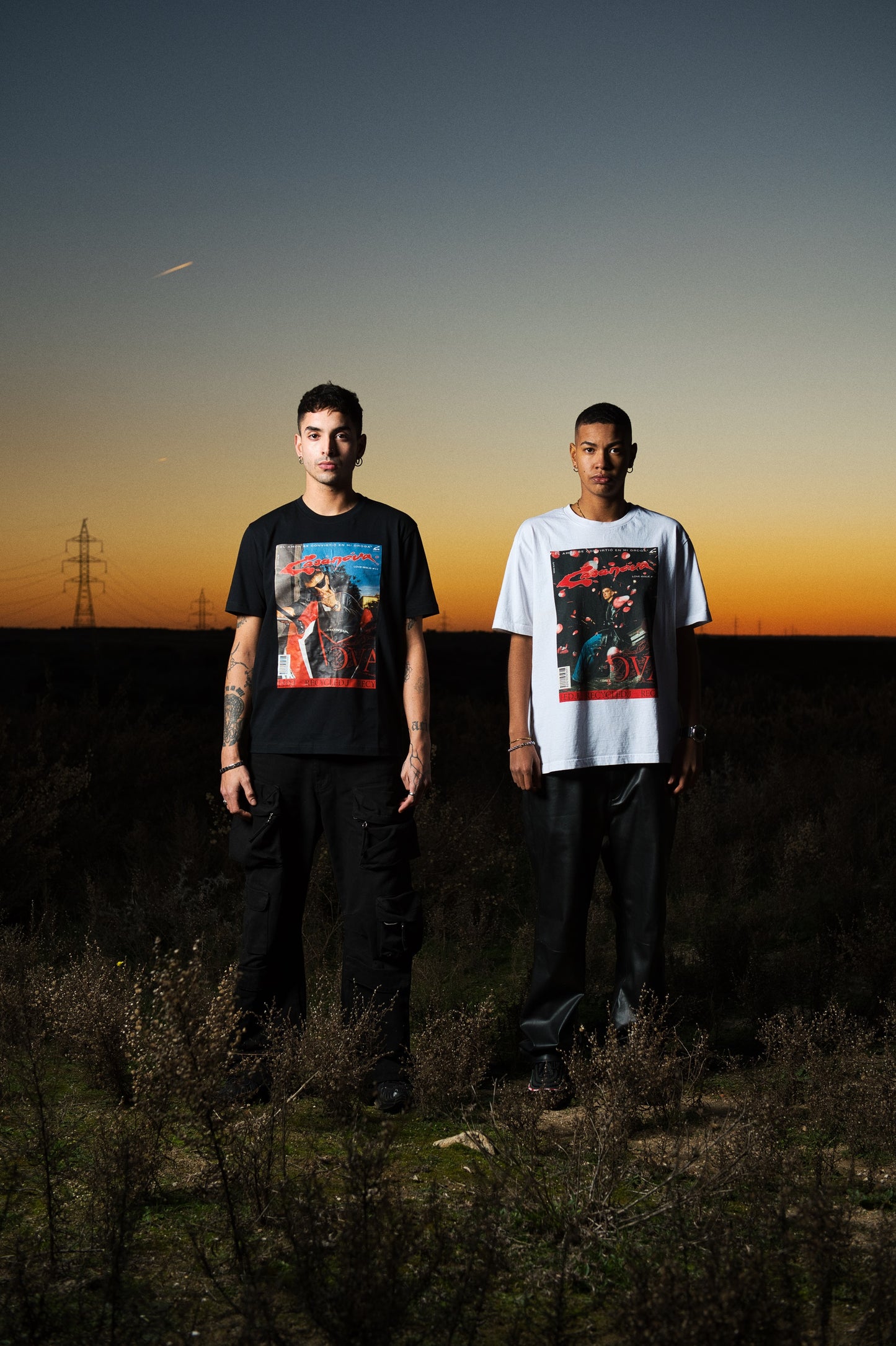 CAMISETA MAGAZINE BLANCA